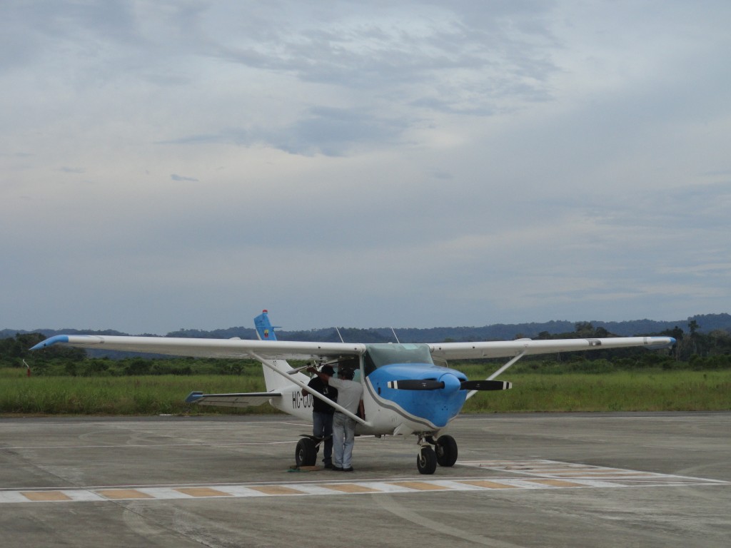 Foto: Aeropuerto Jumandy - Tena (Napo), Ecuador