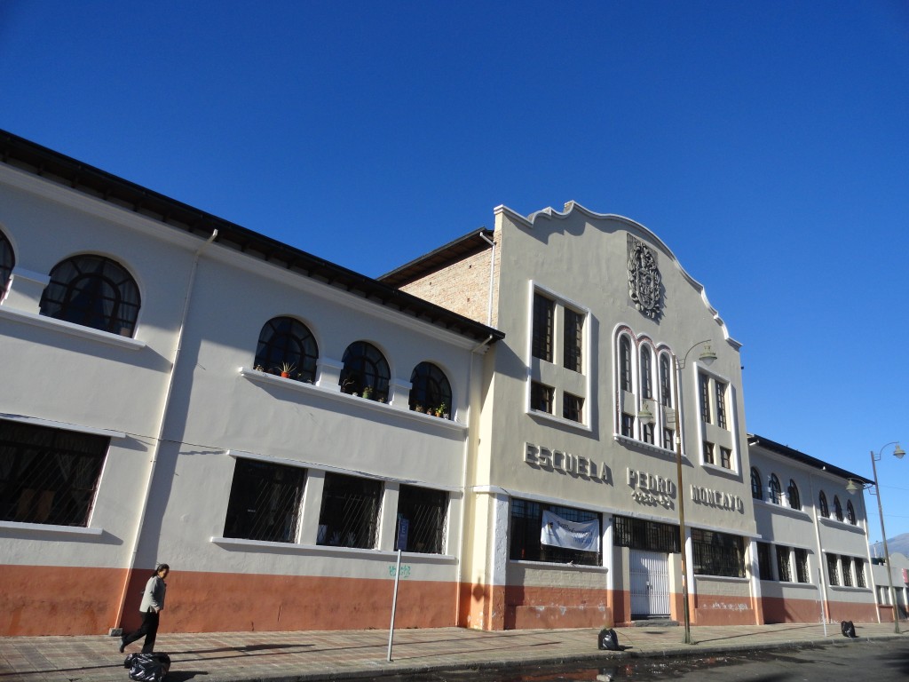 Foto: Escuela - Ibarra (Imbabura), Ecuador
