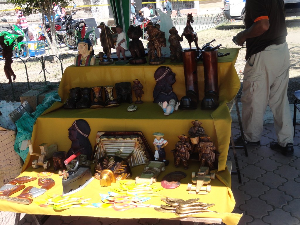 Foto: Artersanias - San Antonio de Ibarra (Imbabura), Ecuador