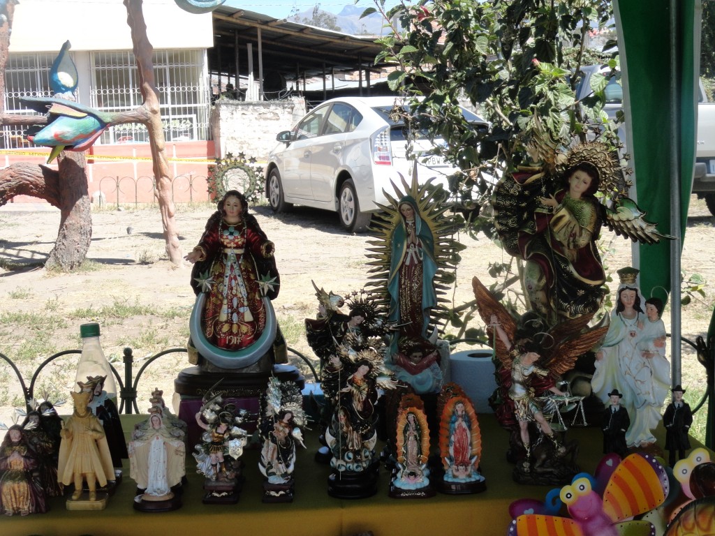 Foto: Artesanias - San Antonio de Ibarra (Imbabura), Ecuador