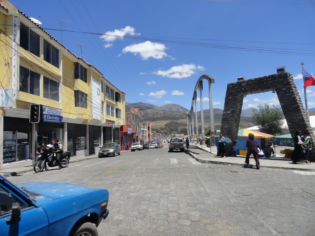 Foto: la ciudad - Cotacahi (Imbabura), Ecuador