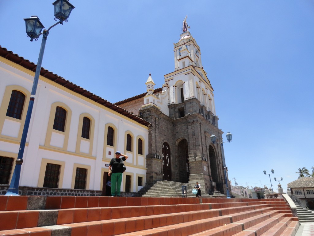 Foto: Iglesia - Cotacachi (Imbabura), Ecuador