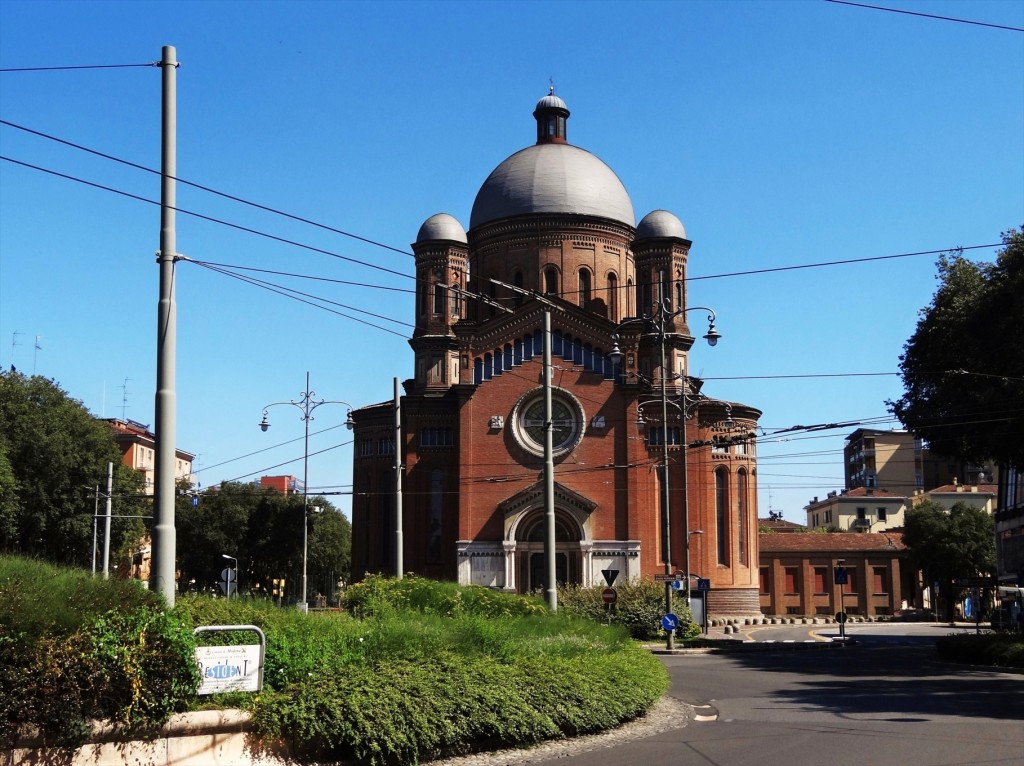 Foto: Tempio Monumentale dei Caduti - Modena (Emilia-Romagna), Italia