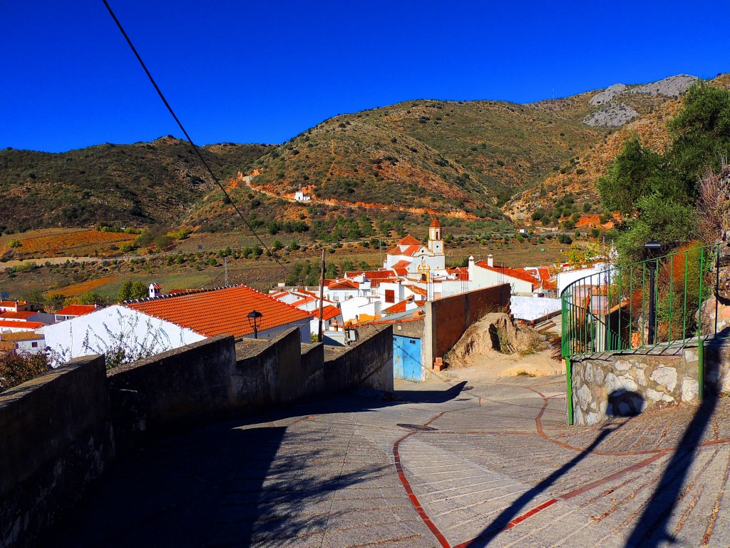 Foto: Calle Los Tajos - Atajate (Málaga), España