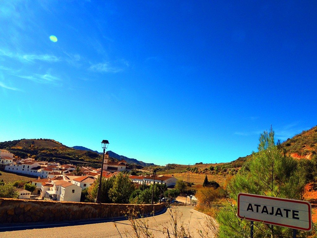 Foto: LLegada a Atajate - Atajate (Málaga), España