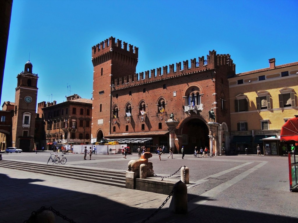 Foto: Palazzo Municipale - Ferrara (Emilia-Romagna), Italia