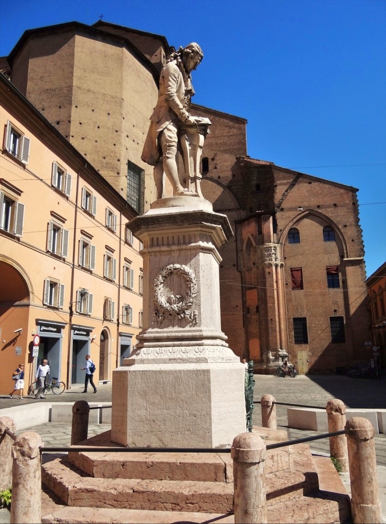 Foto: Piazza Galvani - Bologna (Emilia-Romagna), Italia