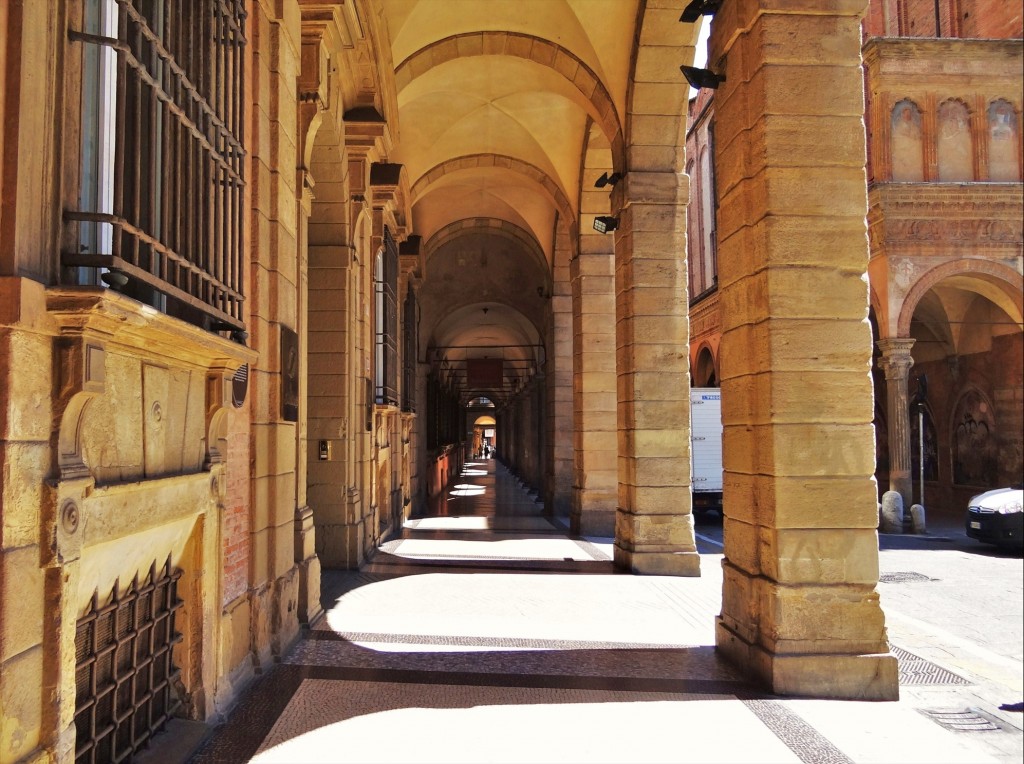 Foto: Via Zamboni - Bologna (Emilia-Romagna), Italia