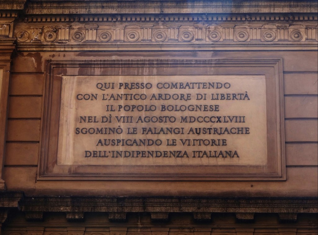 Foto: Via Dell'Indipendenza - Bologna (Emilia-Romagna), Italia