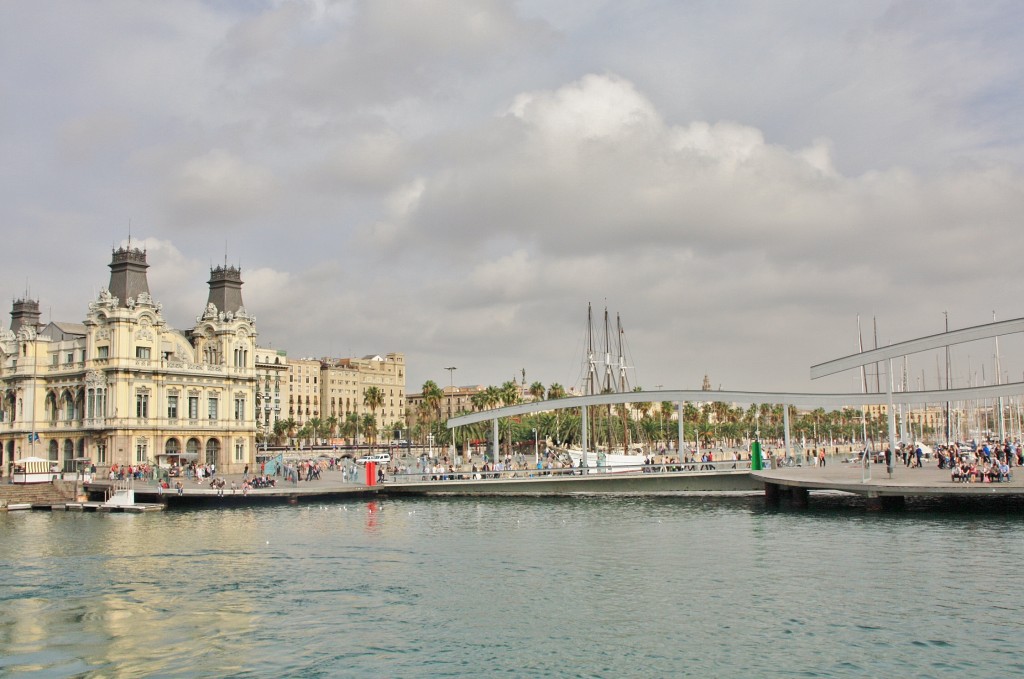 Foto: Vista del puerto - Barcelona (Cataluña), España
