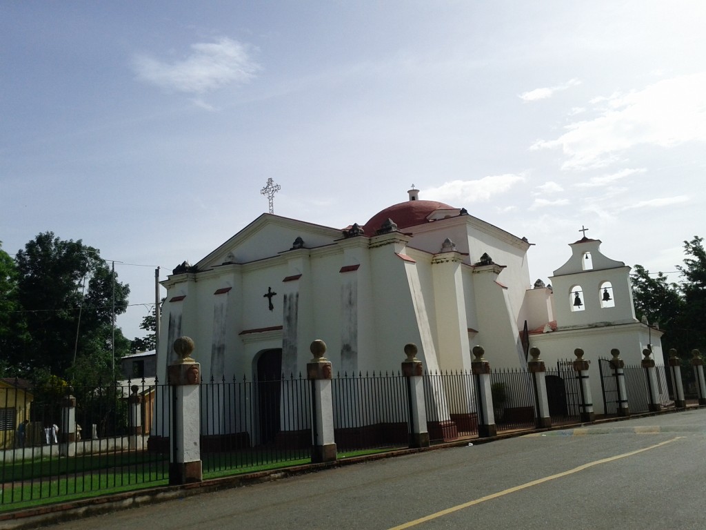 Foto: Iglesia Sabana Grande de Boya, Rep.Dominicana. - Boya, República Dominicana