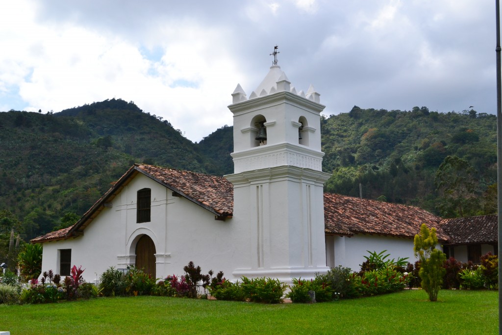 Foto: Iglesia De Orosi - Orosi (Cartago), Costa Rica