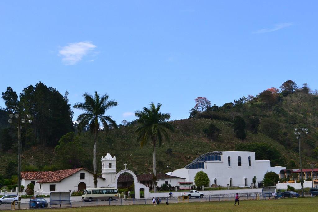 Foto: Iglesia De Orosi - Orosi (Cartago), Costa Rica