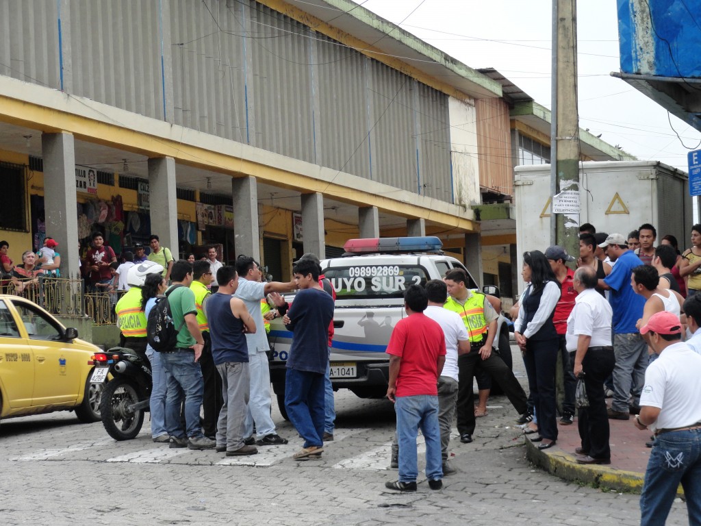 Foto: Un dia cualesquiera - Puyo (Pastaza), Ecuador