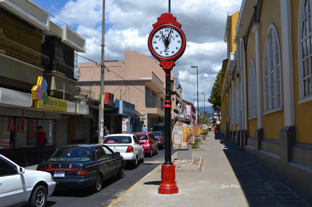 Foto: Reloj de Alajuela - Alajuela, Costa Rica
