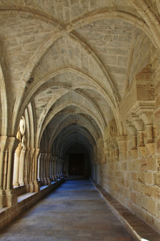 Foto: Monasterio de Poblet: claustro - Vimbodí i Poblet (Tarragona), España