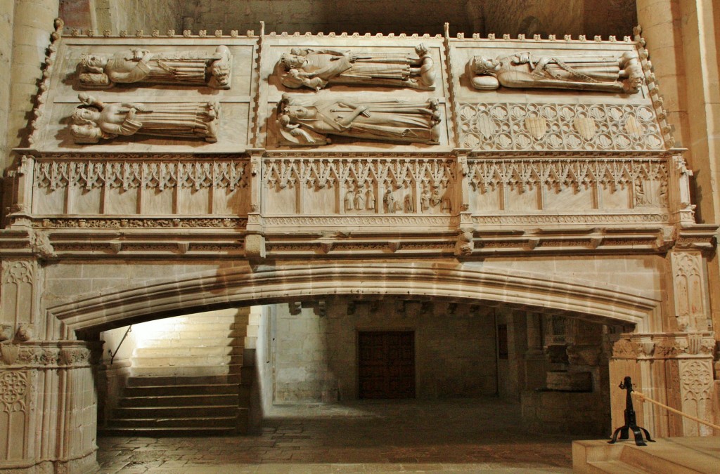 Foto: Monasterio de Poblet: tumbas reales - Vimbodí i Poblet (Tarragona), España