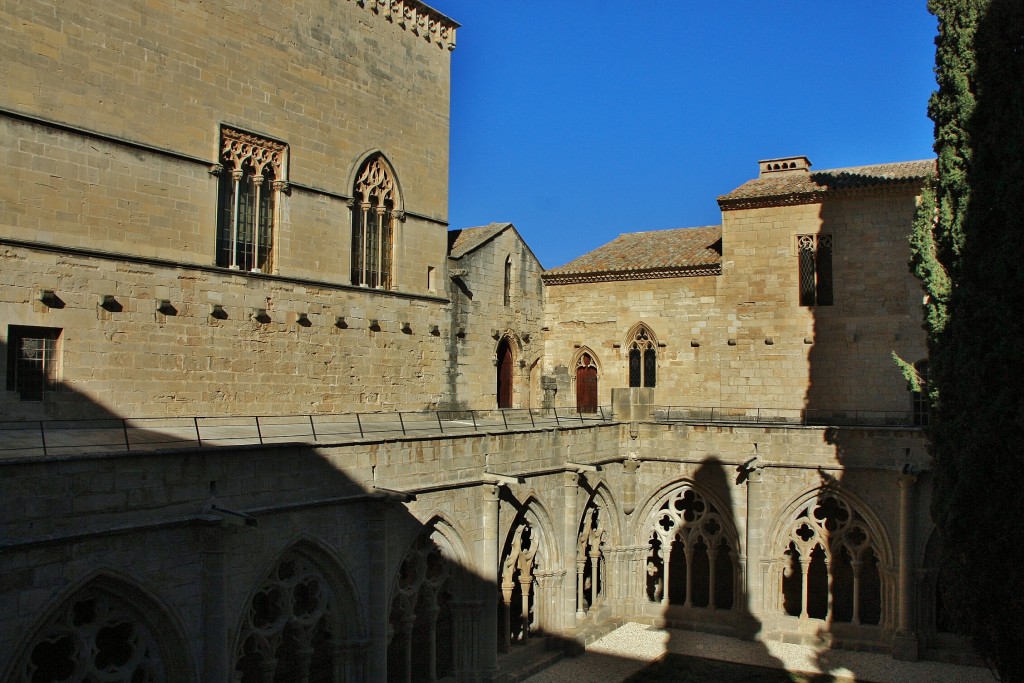 Foto: Monasterio de Poblet: claustro - Vimbodí i Poblet (Tarragona), España