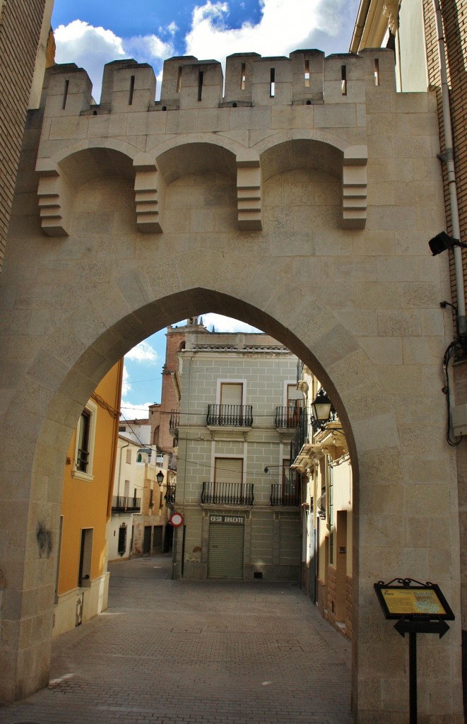 Foto: Puerta de las Eras - Utiel (València), España