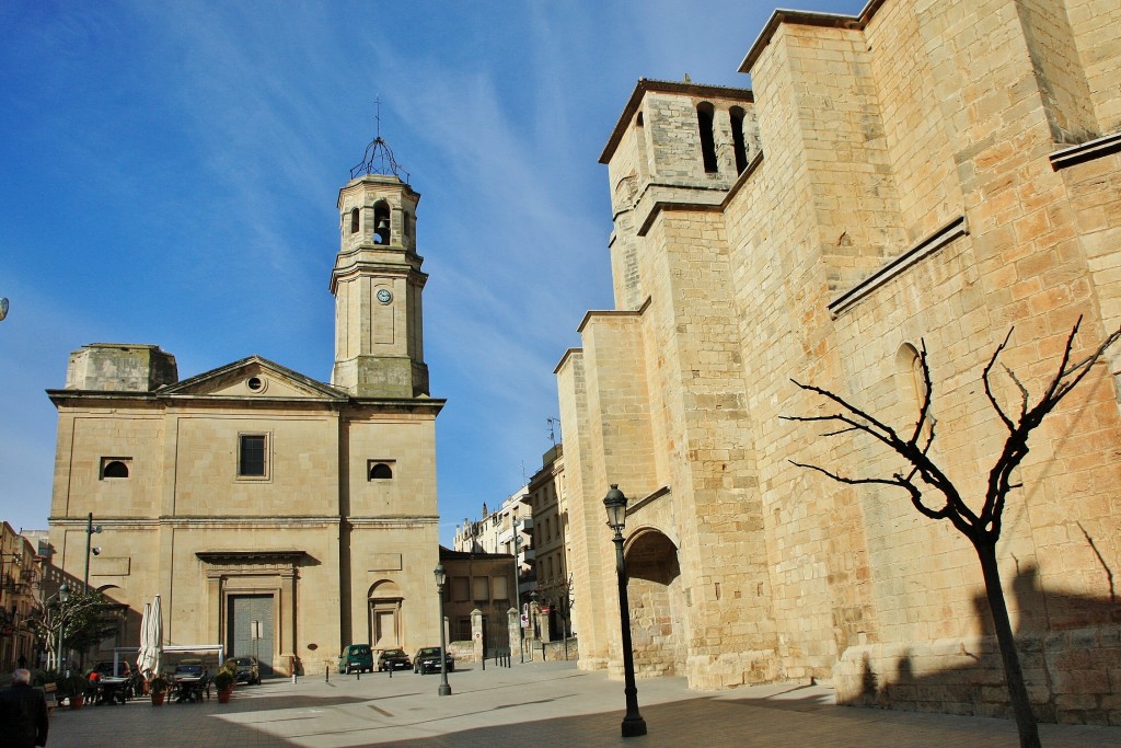 Foto: Centro histórico - L´Espluga de Francolí (Tarragona), España