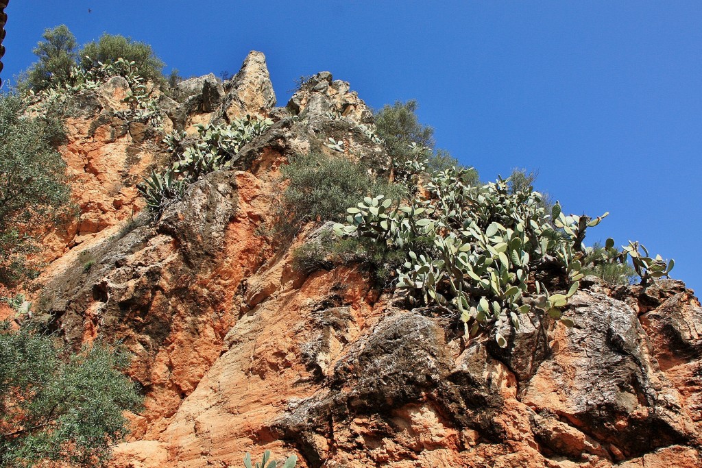 Foto: Pared en el centro histórico - Miravet (Tarragona), España