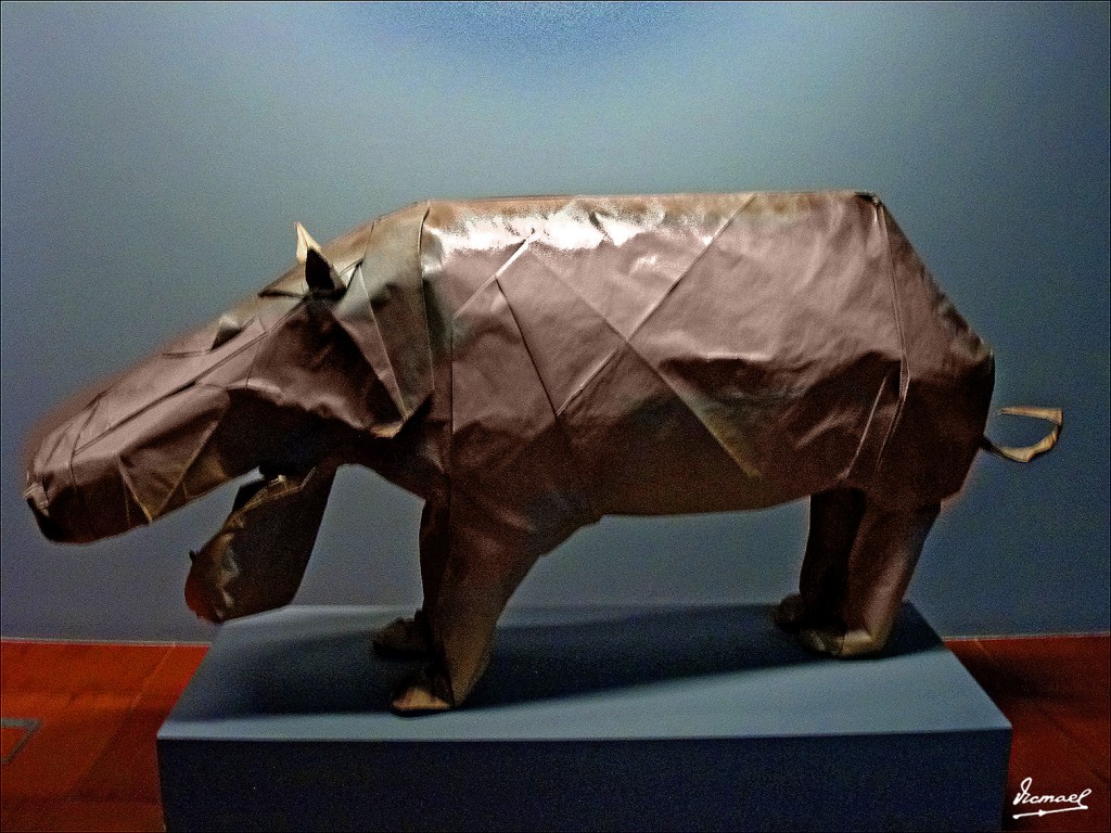 Foto: 130317-22 PAPIROFLEXIA - Zaragoza (Aragón), España