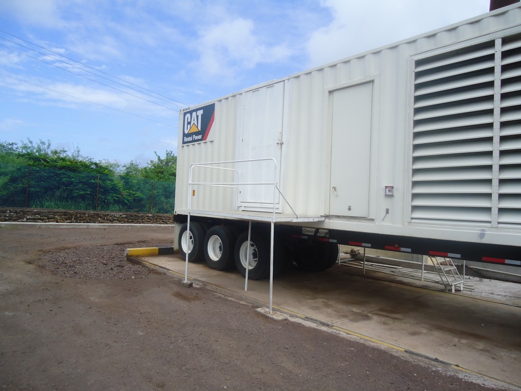 Foto: contenedor - San Cristobal (Galápagos), Ecuador