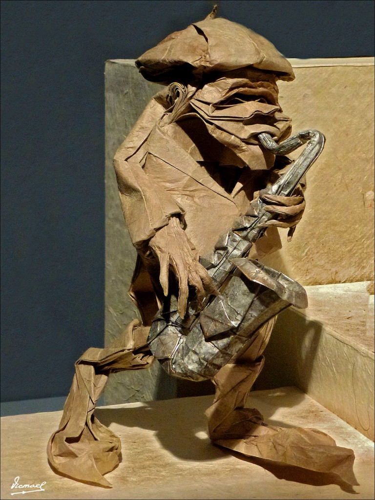 Foto: 130324-75 PAPIROFLEXIA C H Z - Zaragoza (Aragón), España