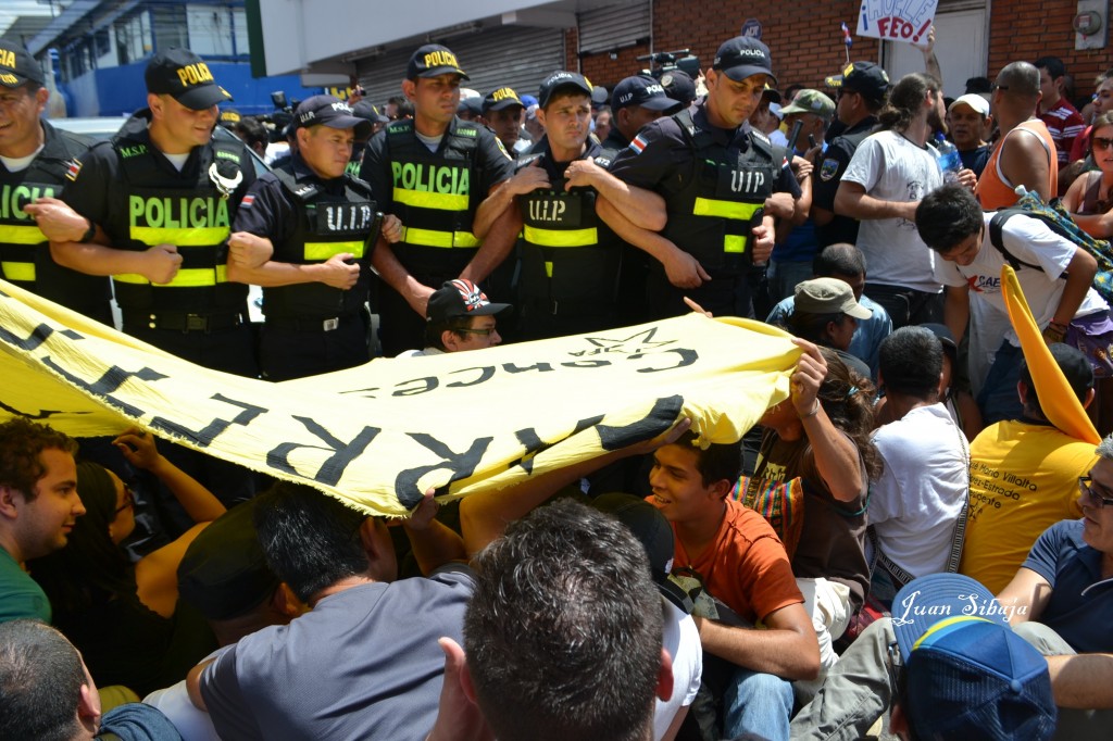 Foto: Manifestación por concesión - Alajuela, Costa Rica