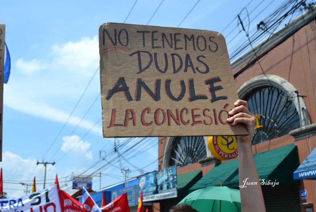 Foto: Manifestación por concesión - Alajuela, Costa Rica