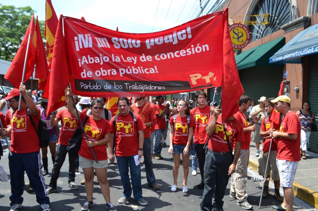 Foto: Manifestación por concesión - Alajuela, Costa Rica