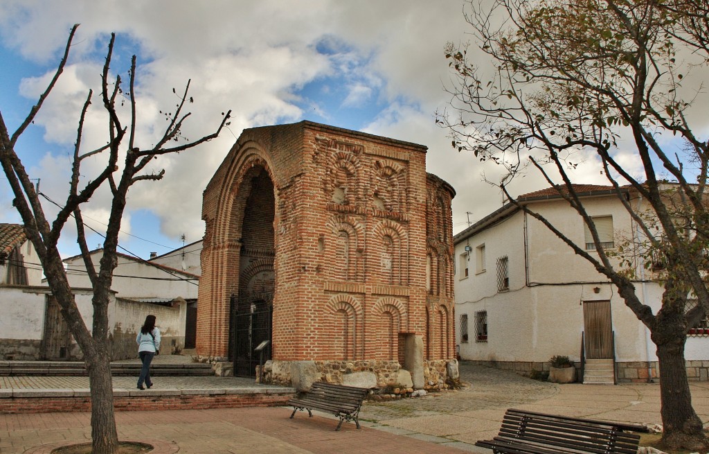 Foto: Antigua iglesia - Talamanca de Jarama (Madrid), España