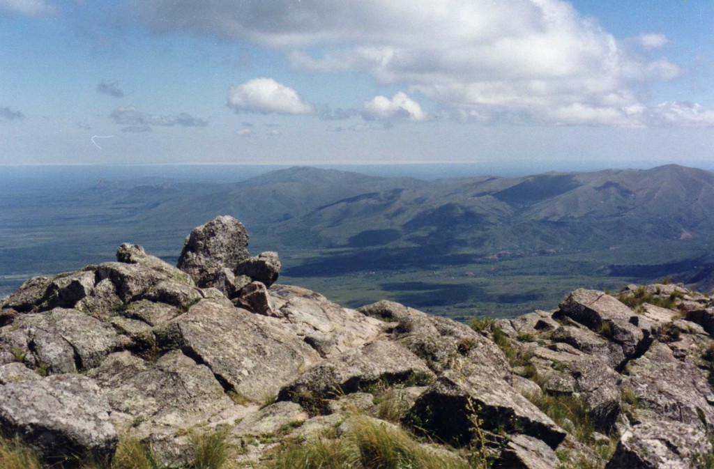Foto: Otra vista desde el Cerro Uritorco - Capilla del Monte (Córdoba), Argentina