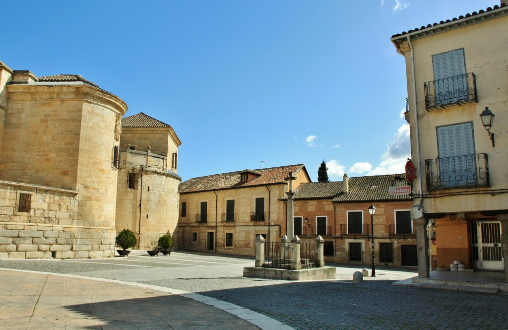 Foto: Plaza Mayor - Torrelaguna (Madrid), España