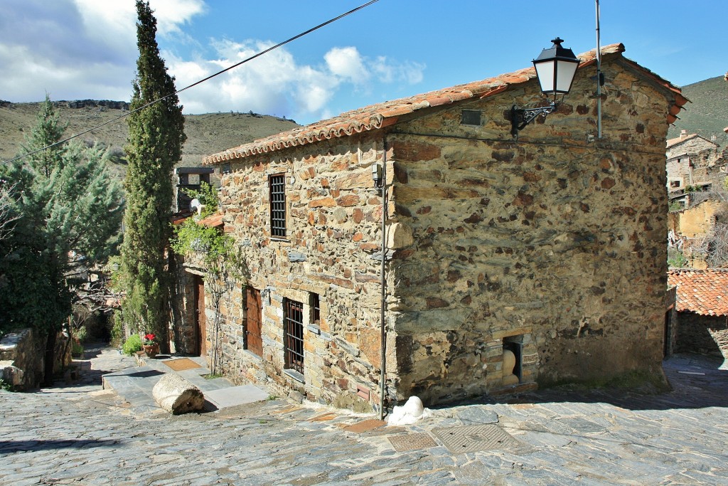 Foto: Centro histórico - Patones de Arriba (Madrid), España