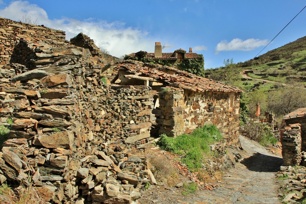 Foto: Centro histórico - Patones de Arriba (Madrid), España