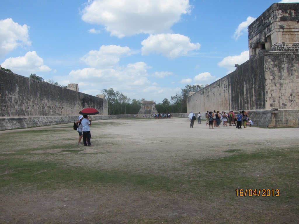 Foto: Juego de pelota - Chichén Itzá (Quintana Roo), México