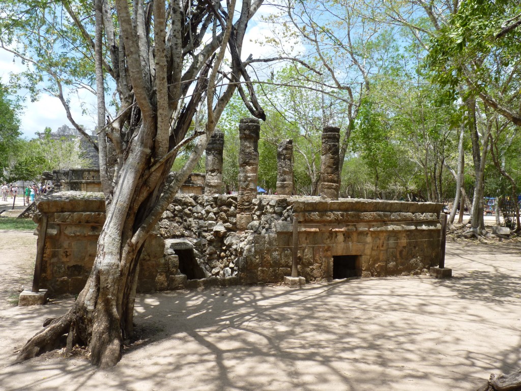 Foto: Tumbas - Chichén Itzá (Yucatán), México