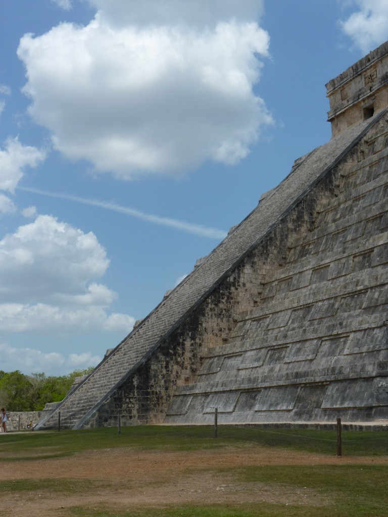 Foto: Templo de kukulcán o El Castillo - Chichén Itzá (Yucatán), México