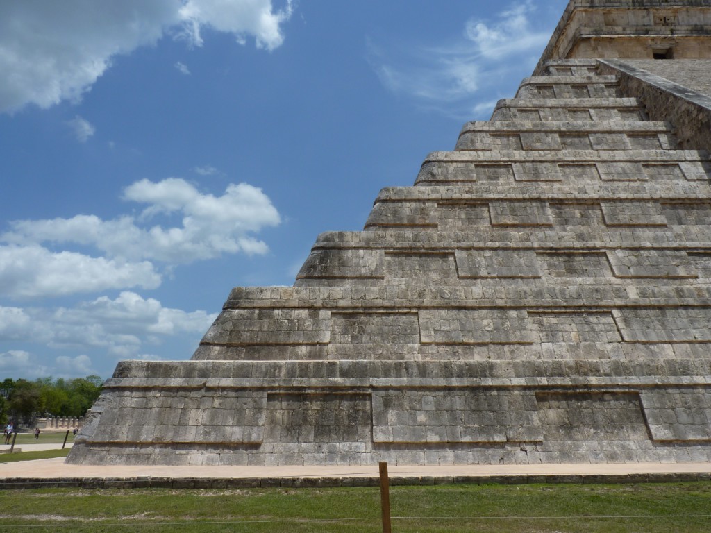 Foto: Templo de kukulcán o El Castillo - Chichén Itzá (Yucatán), México