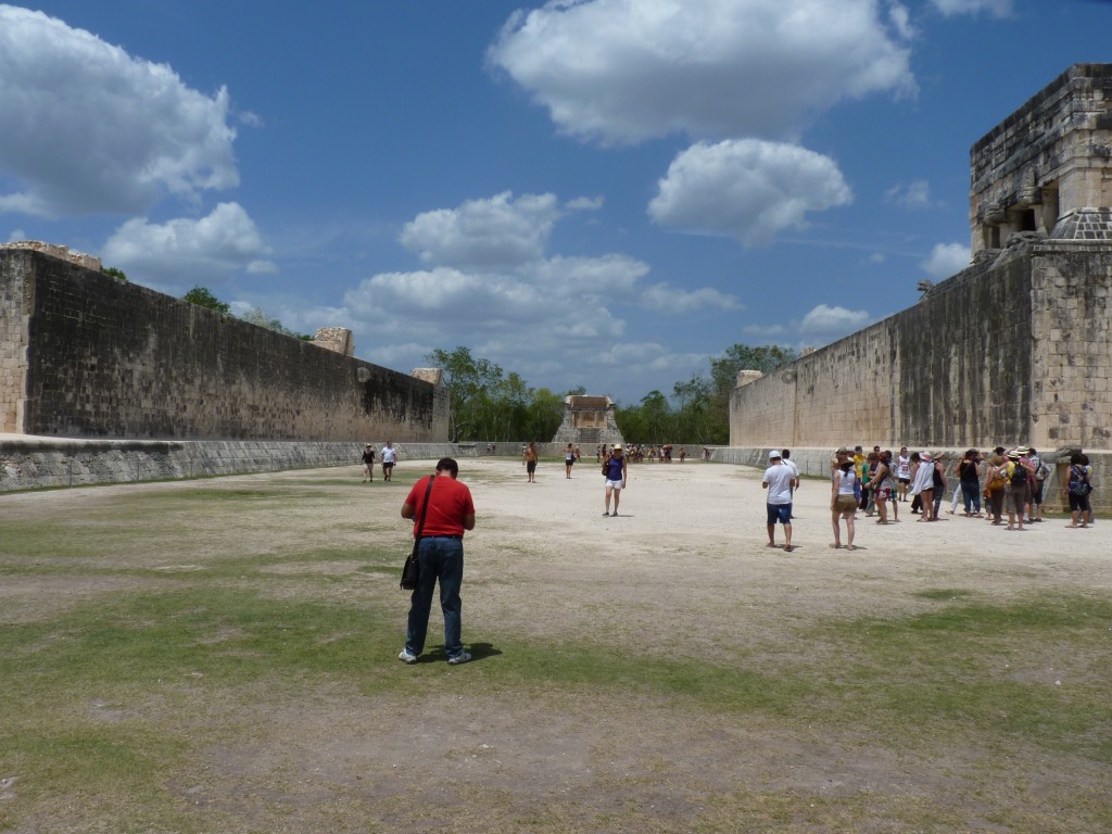 Foto: Juego de pelota - Chichén Itzá (Yucatán), México