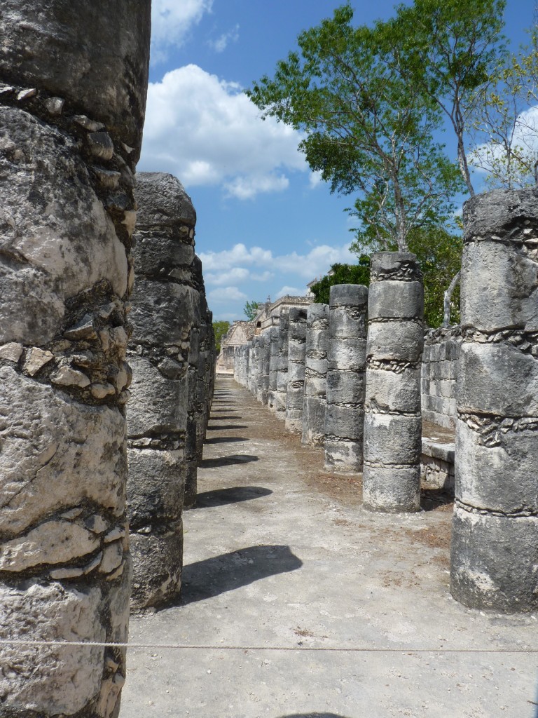 Foto: Plataforma de las mil columnas - Chichén Itzá (Yucatán), México