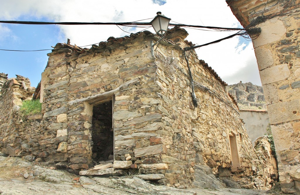 Foto: Centro histórico - Patones de Arriba (Madrid), España