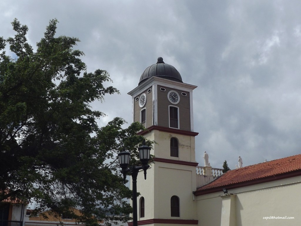 Foto: Campanario Iglesia Nuestra Sra. del Rosario. - Puerto Cabello (Carabobo), Venezuela