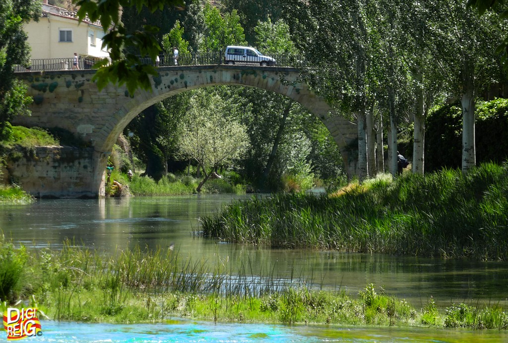 Foto: Puente sobre el rio Tajo. - Trillo (Guadalajara), España