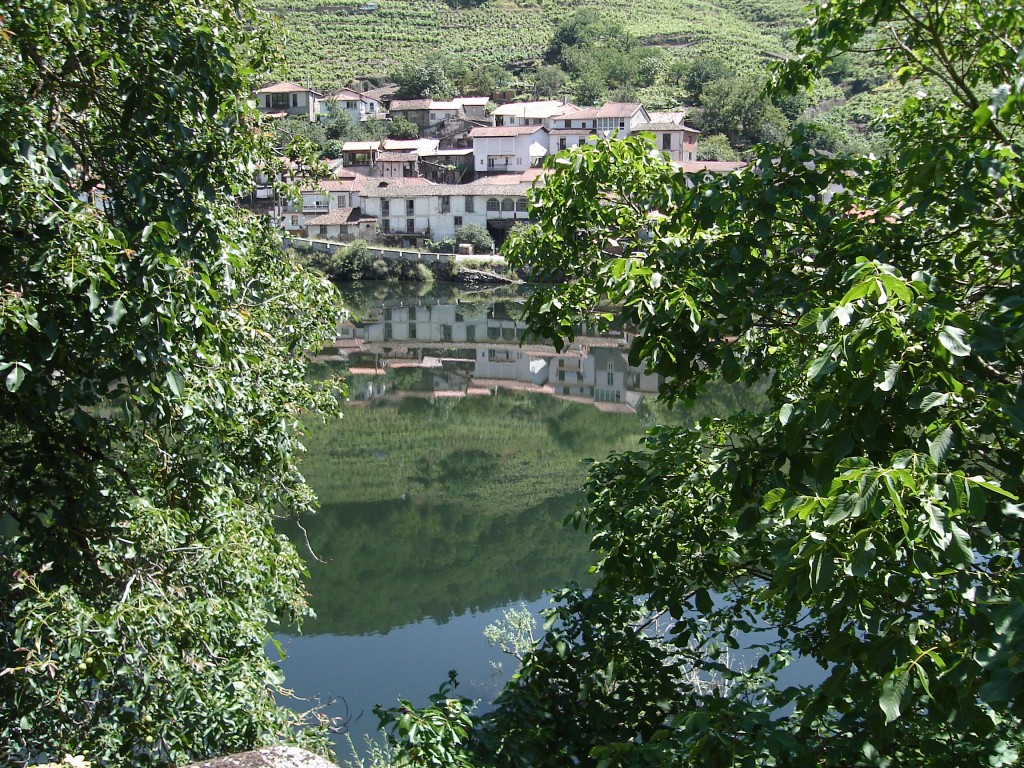 Foto de Belesar-Chantada (Lugo), España