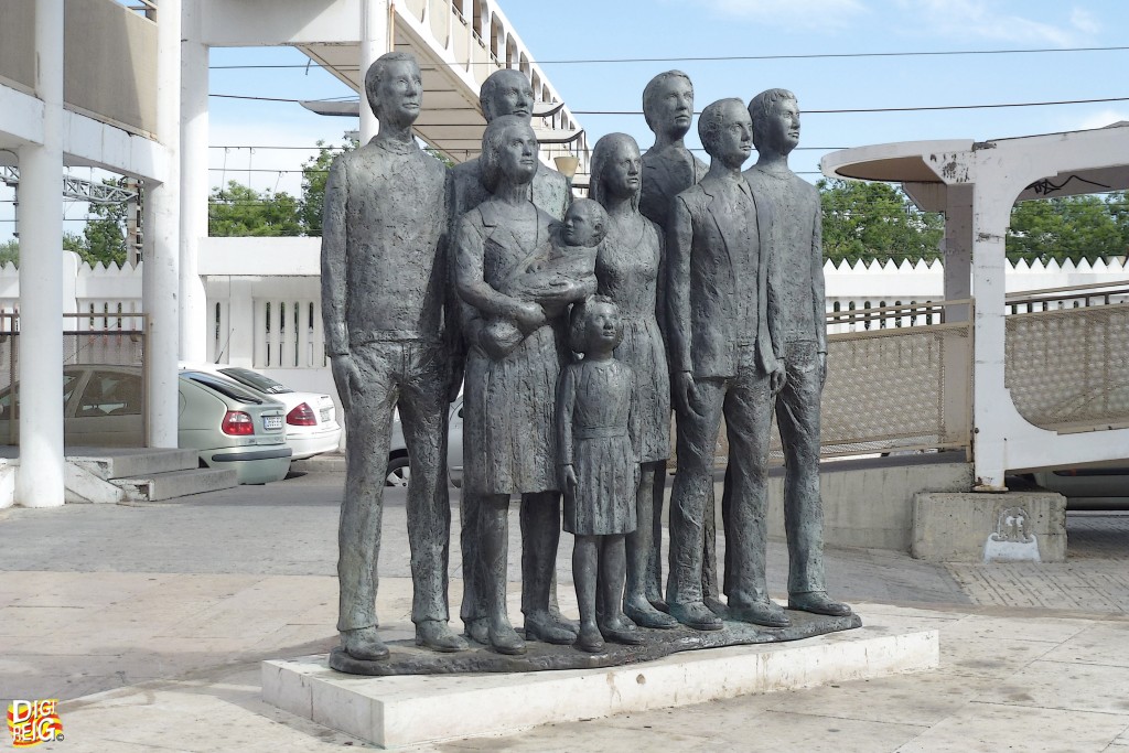 Foto: Monumento a las Víctimas del 11-M - Alcalá de Henares (Madrid), España