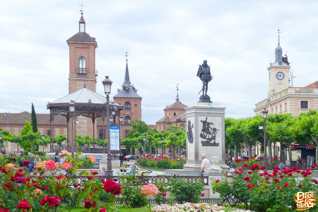 Foto: Plaza Cervantes. - Alcalá de Henares (Madrid), España