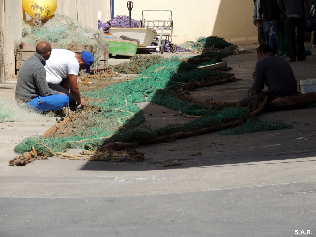 Foto: Reparando redes - Bonanza (Cádiz), España