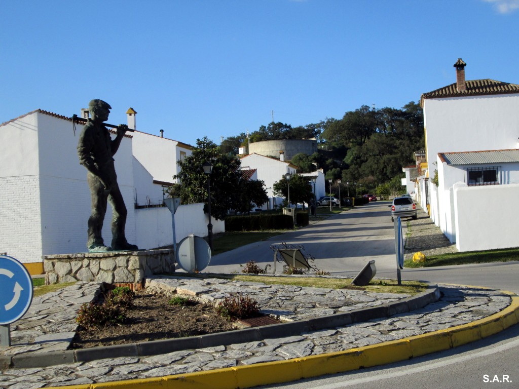 Foto: Monumento al Agricultor - Castellar de la Frontera (Cádiz), España